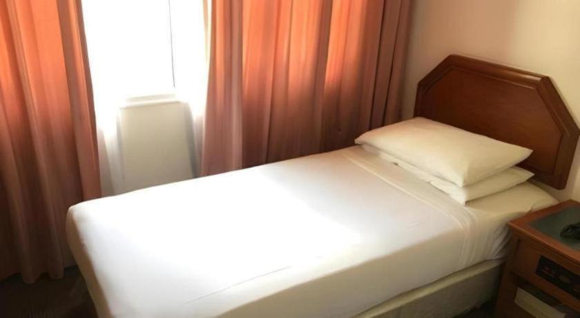 Penta Hotel 3*